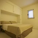 Sira 4*