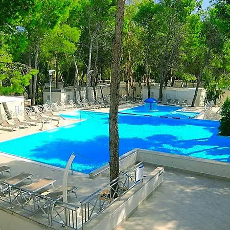 Resort Sira Nova Siri