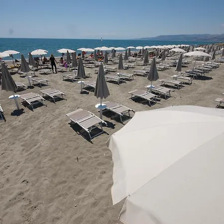 Sira Resort 4*