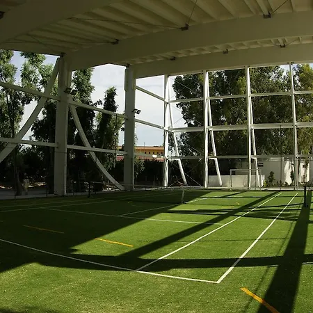 Sira Курортный комплекс 4*