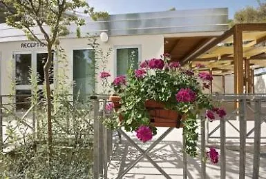 Resort Sira 4*